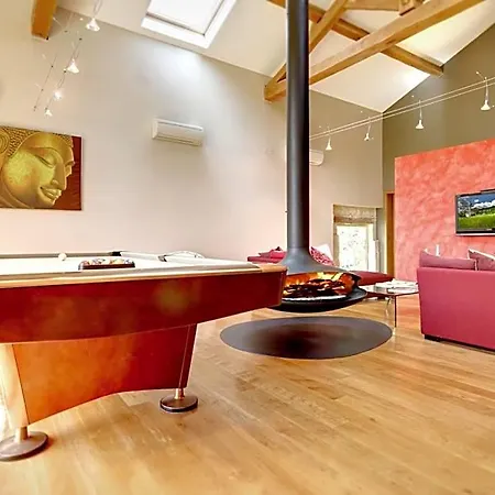 Maison Ardure Bed & Breakfast 4*