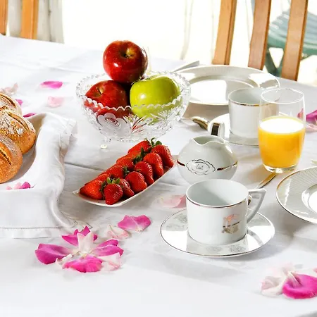 Maison Ardure Oda ve Kahvaltı Terraube