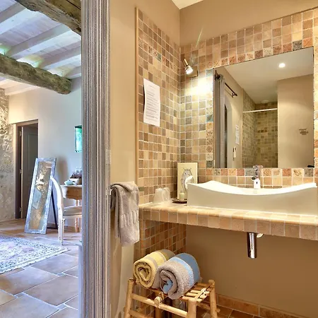 Maison Ardure Oda ve Kahvaltı Terraube